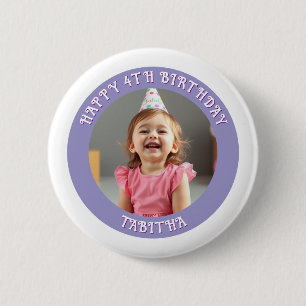 Gepersonaliseerde leeftijd, naam en foto verjaarda ronde button 5,7 cm