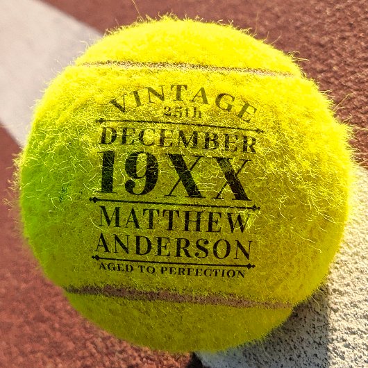 Gepersonaliseerde leeftijd tot perfecte tennisballen