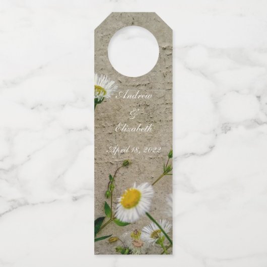 Gepersonaliseerde lente-wilde bloemen flessenhanger (Voorkant)