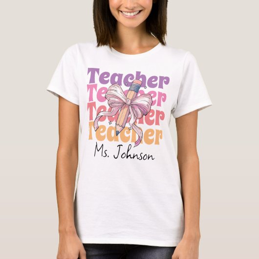 Gepersonaliseerde leraar Pencil Coquette Bow T-shirt (Voorkant)