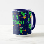 Gepersonaliseerde leuke aliens in de ruimte mok (Voorkant rechts)