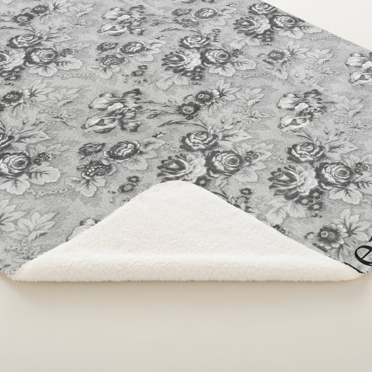 Gepersonaliseerde licht- en donkergrijze bloemen sherpa deken (3/4)