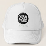 Gepersonaliseerde Logo en tekst Baseball Trucker Pet<br><div class="desc">Creëer je eigen corporate donkergroene Trucker Hat! Onze strakke en eigentijdse sjabloon is verkrijgbaar in verschillende kleuren en biedt volledige aanpassingsmogelijkheden om uw zakelijke logo, gekozen foto of afbeelding te laten zien. Verbeter personalisatie door het toevoegen van jouw naam, bedrijfsslogan of moniker, promotionele Instagram-handgreep of een gepersonaliseerde tekst van uw...</div>