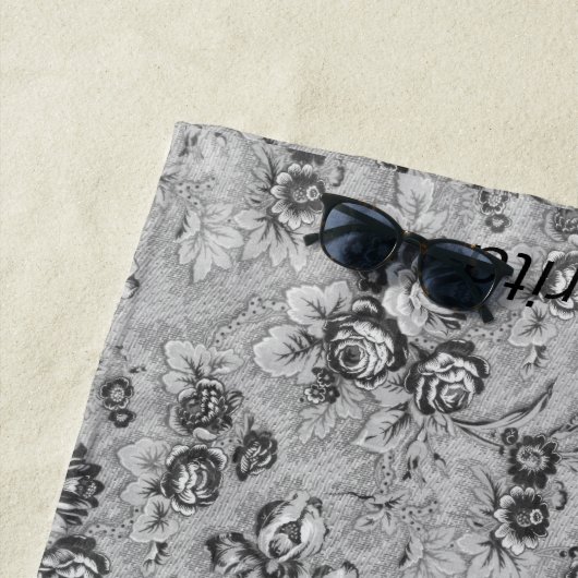 Gepersonaliseerde Lotsa grijze bloemen Strandlaken (In situ)