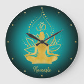 Gepersonaliseerde Lotus & Om Yoga Namaste Aangepas Grote Klok (Voorkant)