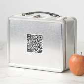 Gepersonaliseerde lunchbox met scanbare QR-code (In situ)