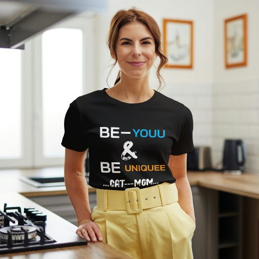 Gepersonaliseerde Luxe Typografie Schattige Cat Pe T-shirt