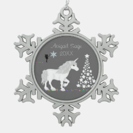 Gepersonaliseerde magische witte eenhoorn en fee tin sneeuwvlok ornament
