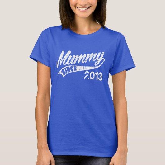 Gepersonaliseerde mama sinds jaar t-shirt (Voorkant)