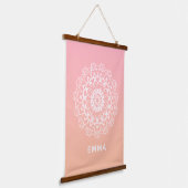 Gepersonaliseerde Mandala Dorm Room Pink Ombre Wal Hangend Wandkleed (Gebogen)