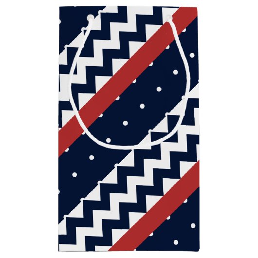 Gepersonaliseerde marine en witte Chevron ZigZag Klein Cadeauzakje (Achterkant)