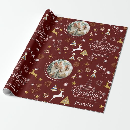 Gepersonaliseerde Maroon Merry kerstcadeau Cadeaupapier (Uitgerold)