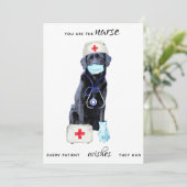 Gepersonaliseerde medische Schattigee Nursing Dog Feestdagenkaart (Staand voorkant)