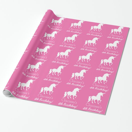 Gepersonaliseerde meisjes in de roze witte unicorn cadeaupapier (Uitgerold)