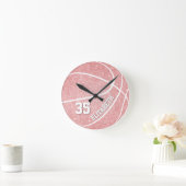 gepersonaliseerde meisjes roze basketbal ronde klok (Huis)