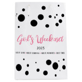 Gepersonaliseerde Meisjes Weekend Pink Dotted Medium Cadeauzakje (Voorkant)