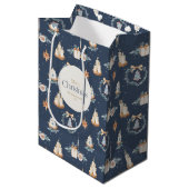 Gepersonaliseerde Merry Christmas Gift Bag Medium Cadeauzakje (Voorkant Gekanteld)