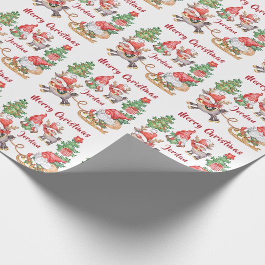 Gepersonaliseerde Merry Christmas Schattigee Gnome Cadeaupapier (Hoek)