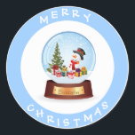 Gepersonaliseerde Merry Christmas Snowglobe Ronde Sticker<br><div class="desc">gepersonaliseerde mooie blauw & wit Merry Christmas stickers / envelop afdichtingen met een schattige sneeuwbol met sneeuwpop en geschenken - www.webdesignhot.com - Pas de naam aan uw behoeften. Leuke feestelijke stickers van Groovy Graphics.</div>