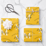Gepersonaliseerde Merry Christmas Yellow Monogram Inpakpapier Vel<br><div class="desc">Een gepersonaliseerd "Merry Christmas" monogram ontwerp met een kerstgele achtergrondkleur. Een ideaal feestelijk ontwerp op maat voor het vakantieseizoen. Pas het monogram aan en maak het uw eigen!</div>