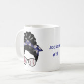 Gepersonaliseerde Messy Bun Baseball Mom Koffiemok (Voorkant links)