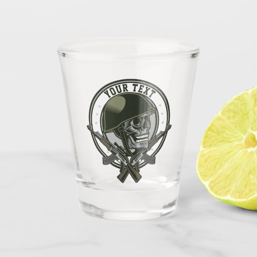 Gepersonaliseerde militaire Camo Soldaat Skull en Shot Glas (Voorkant)