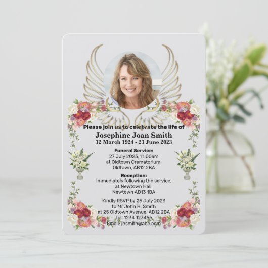 Gepersonaliseerde minimalistische foto Uitvaart Kaart (Staand voorkant)