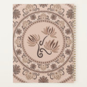 Gepersonaliseerde Mocha Rococo Revival Dot Mandala Planner (Achterkant)