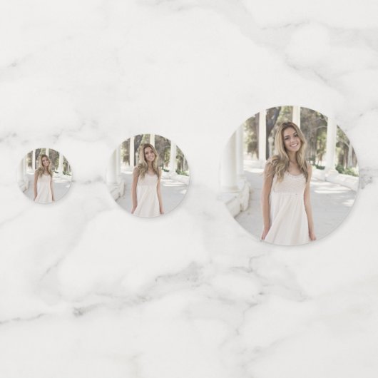 Gepersonaliseerde Modern Zwart Goud Afstuderen Fot Confetti (Voorkanten)