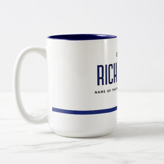 Gepersonaliseerde moderne dunne blauwe lijn politi tweekleurige koffiemok (Links)