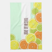 Gepersonaliseerde moderne mint-groene citrusvrucht theedoek (Verticaal)