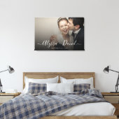 Gepersonaliseerde moderne scripturenamen trouwfoto canvas afdruk (Insitu (Slaapkamer))
