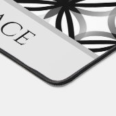 Gepersonaliseerde moderne zwart-witte bureaumat (Hoek)