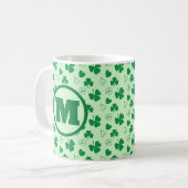 Gepersonaliseerde Mok van het Shamrock-patroon (Voorkant links)