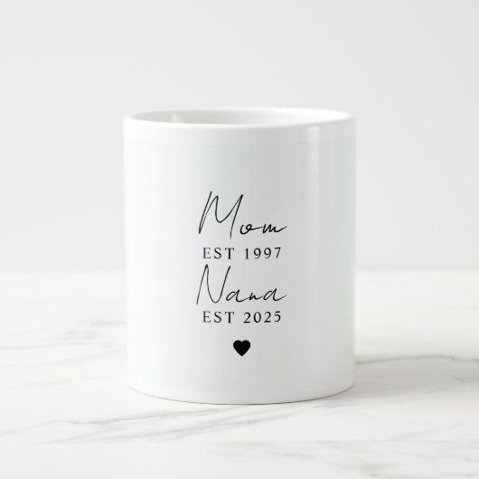 Gepersonaliseerde Mom Nana EST Jaar Mok | minimali (Voorkant)