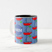 Gepersonaliseerde Monogram Blauwe Zeilboot Koffie  Tweekleurige Koffiemok (Voorkant links)