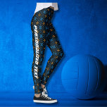 Gepersonaliseerde Monogram Elegant Patroon Legging<br><div class="desc">Voeg een vleugje mediterrane elegantie toe aan uw deur met onze Custom Monogram Family Name Door Mat. Gemaakt voor duurzaamheid in een chique blauw-zwart palet, is deze mat perfect voor het begroeten van gasten met uw gepersonaliseerde 'welkom terug' boodschap en familienaam. Gemakkelijk te meten voor de meeste entrees, is het...</div>