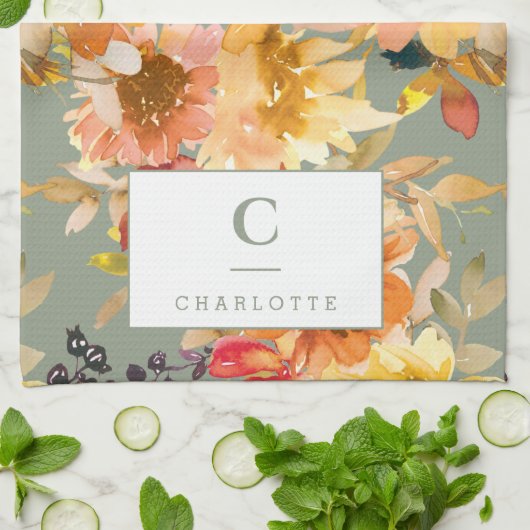 Gepersonaliseerde Monogram Herfst Herfst Floral Aa Theedoek (Gevouwen)