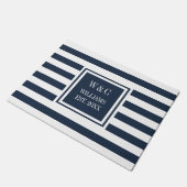 Gepersonaliseerde Monogram Navy Blue Stripe Deurmat (Schuin)
