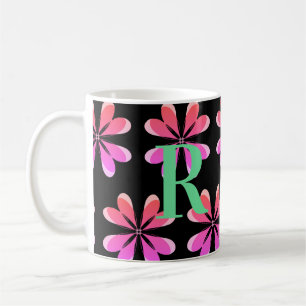 Gepersonaliseerde Monogram retro bloemenroze Koffiemok
