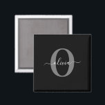 Gepersonaliseerde monogram scriptnaam zwart wit gr magneet<br><div class="desc">Dit elegante monogram en het stijlvolle ontwerp van de manuscriptnaam kunnen als gift voor een verjaardag, een bruiloft, een vrijgezellenfeest, een verjaardag, een Moederdag of om het even welke gelegenheid worden gegeven. Het kan gepersonaliseerd worden met het initiaal en de naam van de persoon. U kunt het lettertype, de lettertypekleur,...</div>