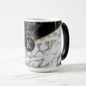 Gepersonaliseerde Monogram Uw Letter Faux Marble M Magische Mok (Voorkant rechts)
