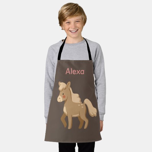 Gepersonaliseerde Monogrammed Pony Paard Meisje Schort (Gedragen)