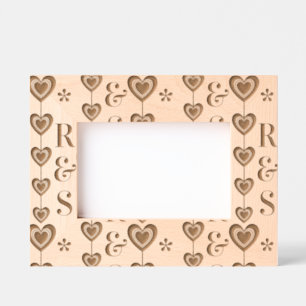 Gepersonaliseerde Monogrammen en Strings of Hearts Gegraveerde Lijstjes