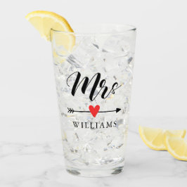 Gepersonaliseerde Mrs. met Heart en Arrow Glas