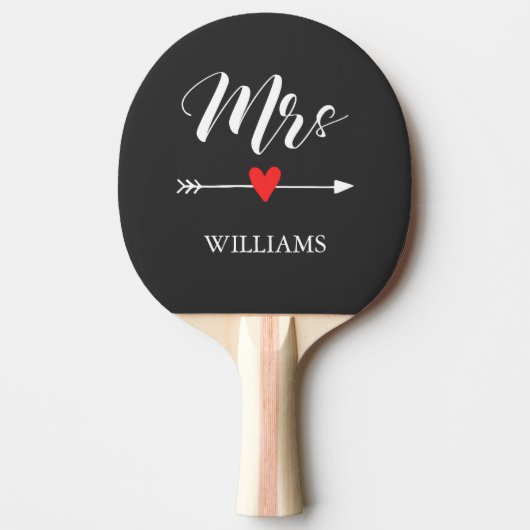 Gepersonaliseerde Mrs. met Heart en Arrow Tafeltennisbatje (Voorkant)