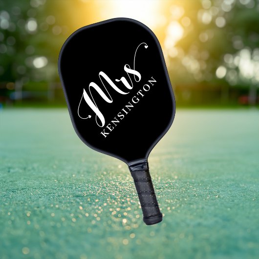 Gepersonaliseerde Mrs Pas getrouwd Typografie Pickleball Paddle