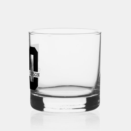 Gepersonaliseerde naam 50e verjaardag Modern Whisky Glas (Links)