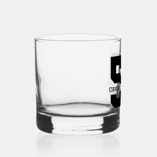 Gepersonaliseerde naam 50e verjaardag Modern Whisky Glas (Rechts)