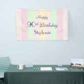 Gepersonaliseerde naam 90e verjaardag Pastel Strip Spandoek (Beurs)
